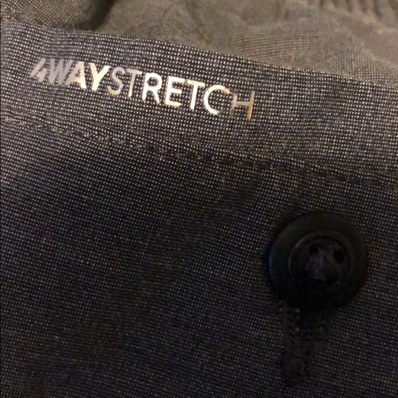 Size 7 Boys 4-Way Stretch Shorts - Picture 4 of 5